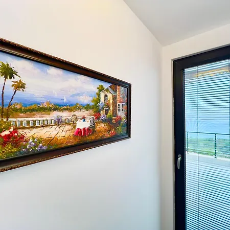 The White Pearl Boutique