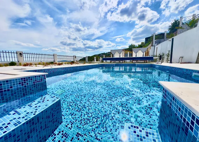 Villa The White Pearl Boutique Balçık