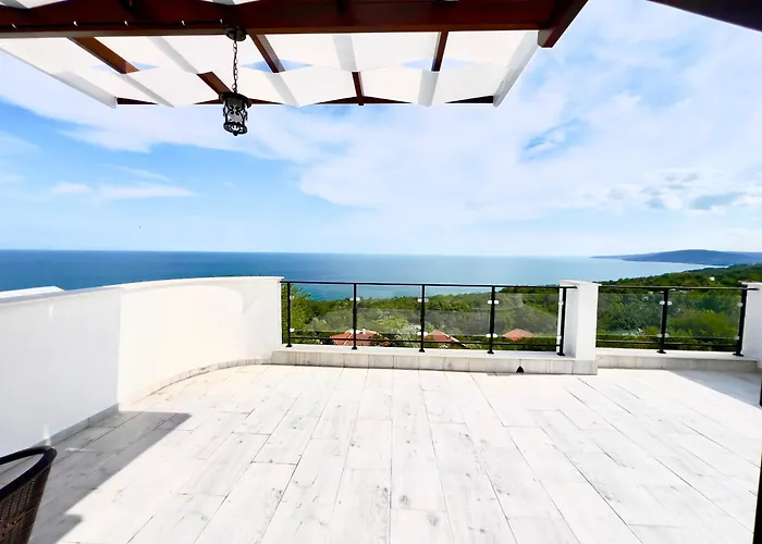 The White Pearl Boutique